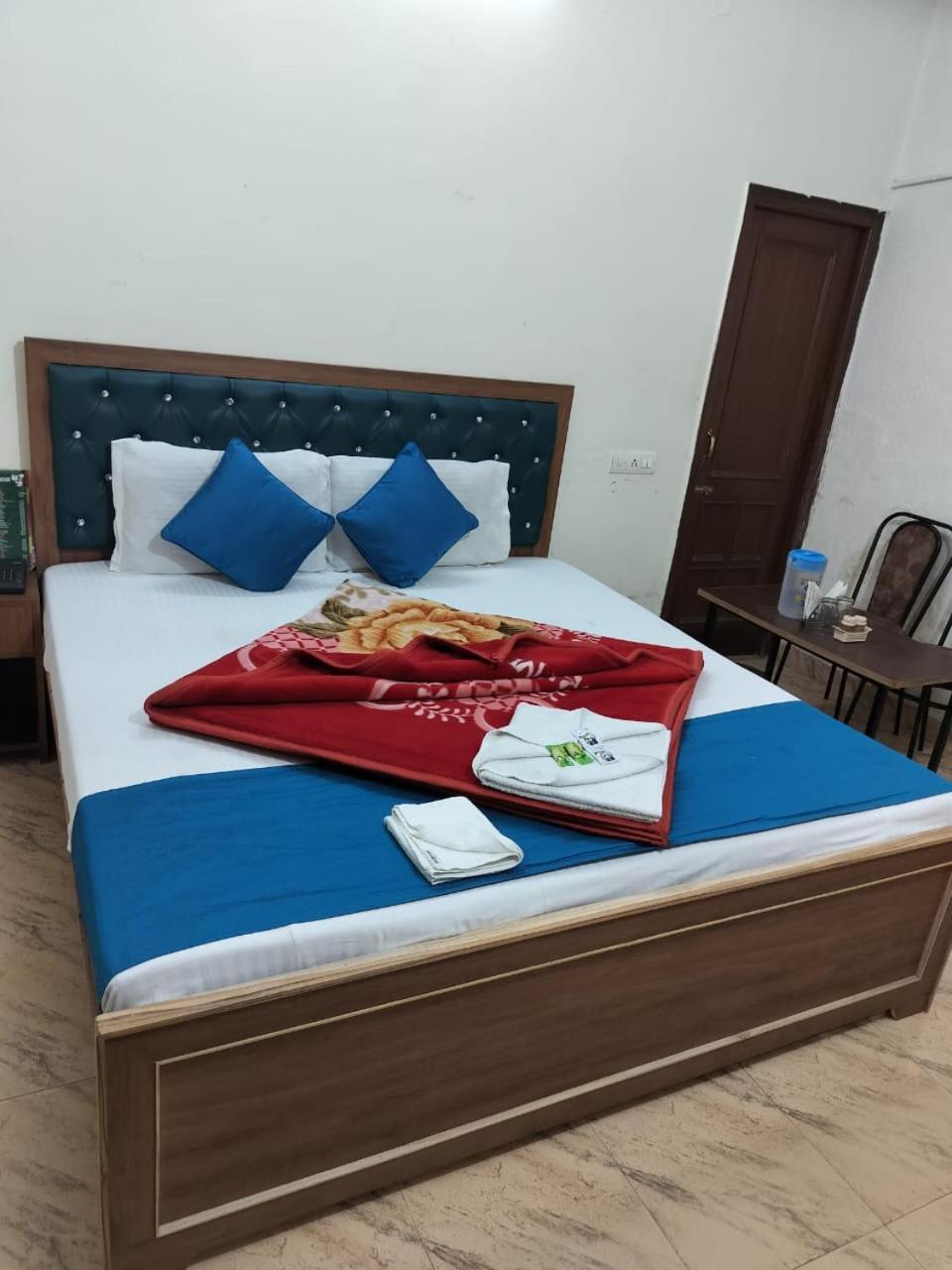 Hotel Holiday Inn Paradise Chandīgarh 외부 사진