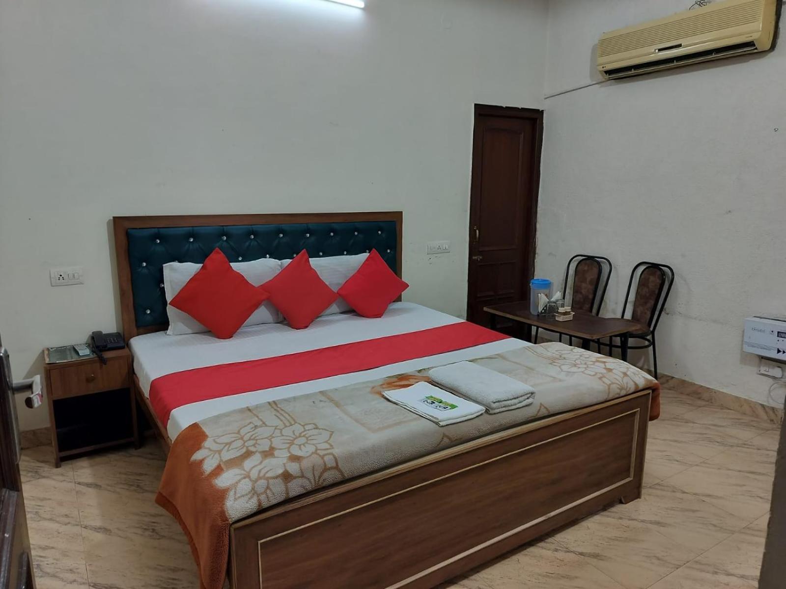 Hotel Holiday Inn Paradise Chandīgarh 외부 사진